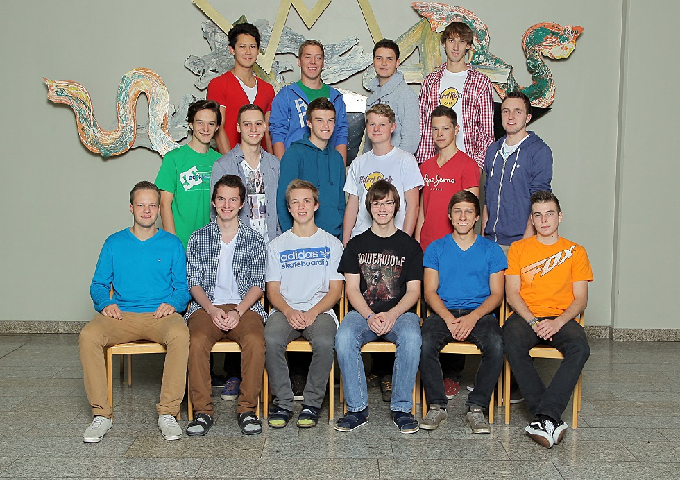 Absolventen Elektrotechnik AHETR 2014