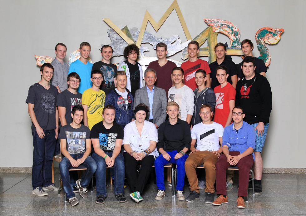 Absolventen Elektrotechnik BHETI 2015