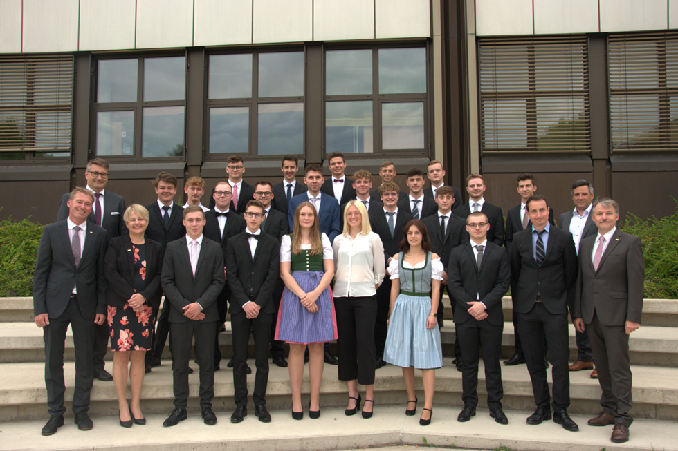 Absolventen Maschinenbau 2022